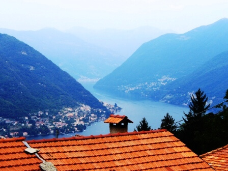 il lago di como visto dalla via regia